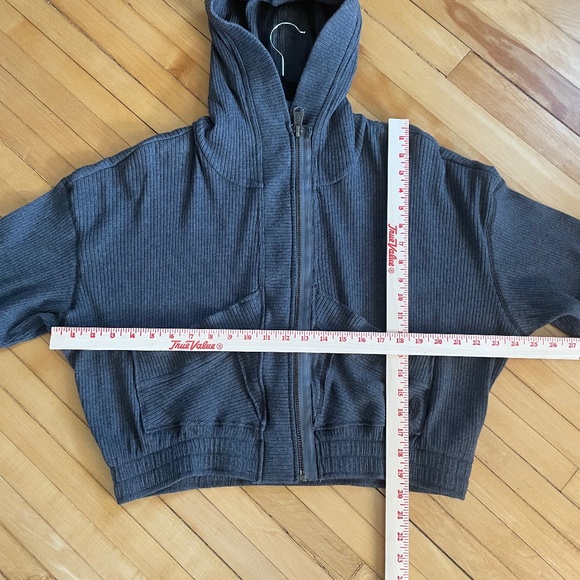 FP MOVEMENT FREE PEOPLE Time Out Full Zip Hoodie Boxy Fit Cropped Ribbed - Picture 10 of 11